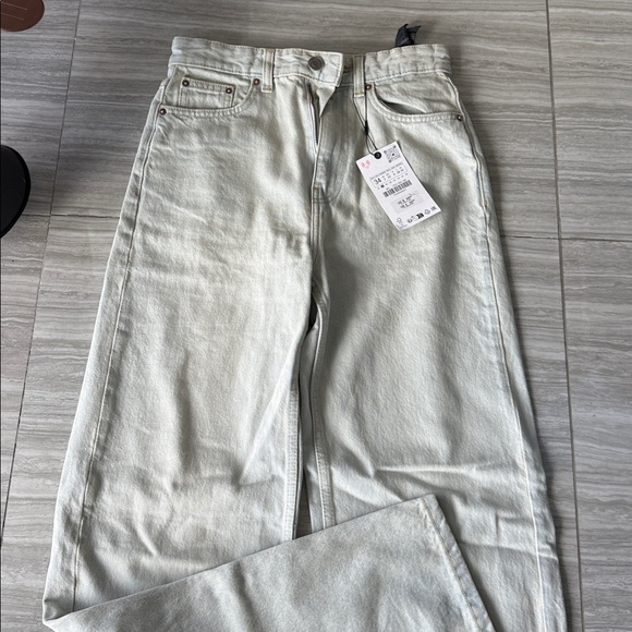 Zara Men's Light Gray High Rise Wide Leg Jeans size 34 size 2 us - Picture 5 of 5